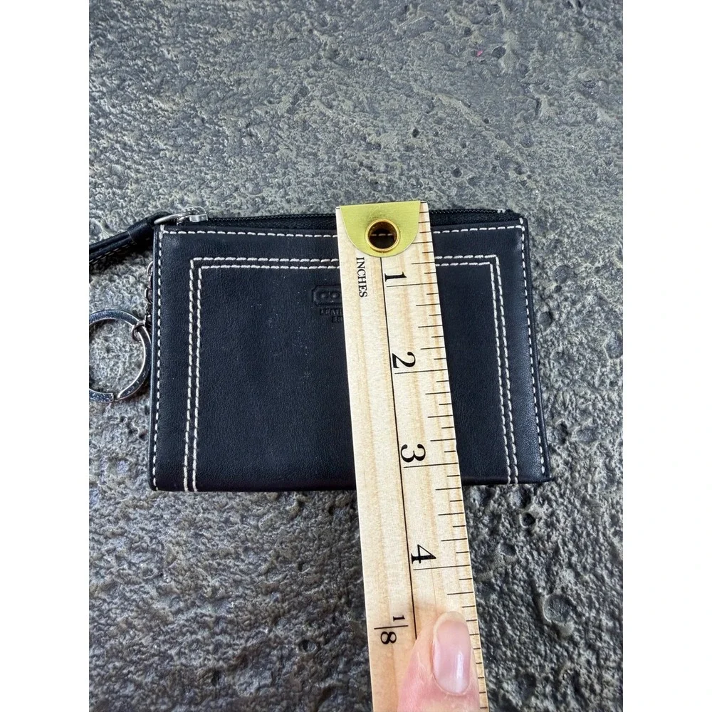 Coach Black Leather Mini Coin/Key Pouch White Stitching Key Ring Wallet
